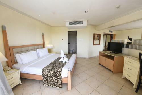 Hotel Diani Reef Beach Resort & Spa