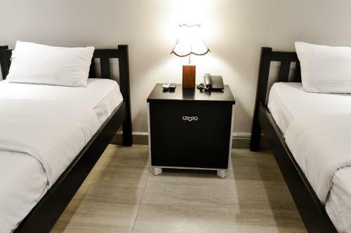 Jewel Stone Hotel