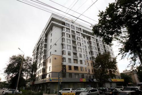 Oscar's Apartments