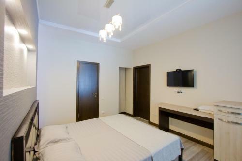Hostal Center Hotel