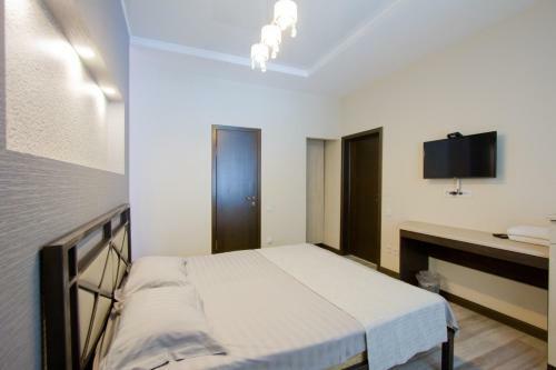 Hostal Center Hotel