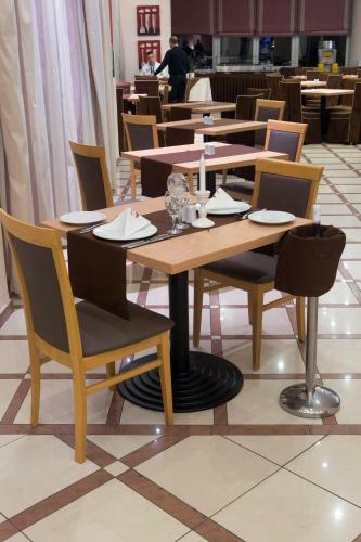 Athina Airport Hotel
