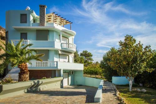 Haraki Hill & Sea View Apartments