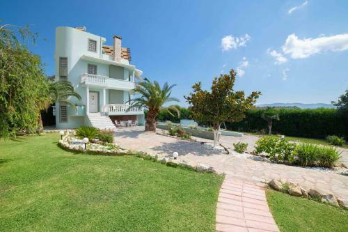 Haraki Hill & Sea View Apartments