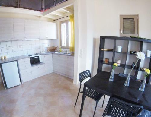Arapakis Apartment