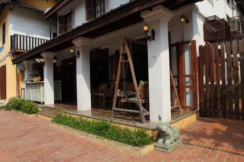 Hotel The Chang Inn Luang Prabang