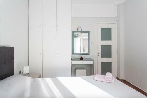 Beautiful Apartment At Plaka