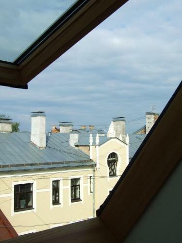 Sunlit Loft Apartment Riga