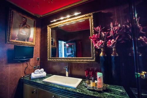 Luxury Central Apartment