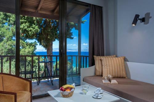 Hotel Aeolos Beach Resort