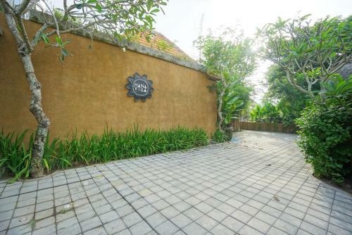 Hana Villa