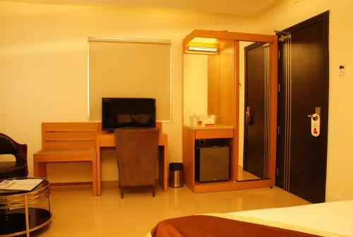 Ruby Pride Luxury Hotel