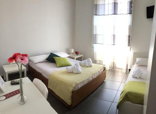 Four Rooms Bed & Breakfast