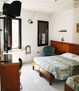Hotel Lorena