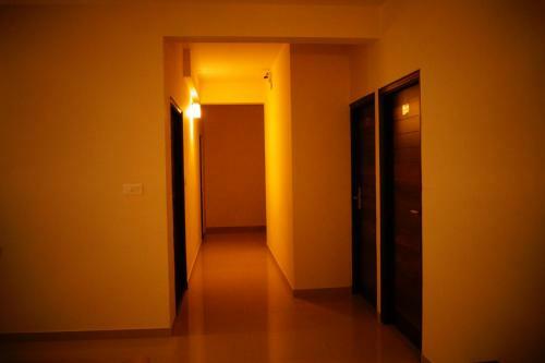 Hotel Royal Serenity - Kammanahalli