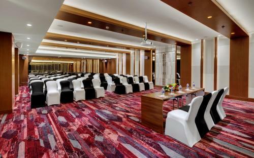 Hotel The Fern - Goregaon