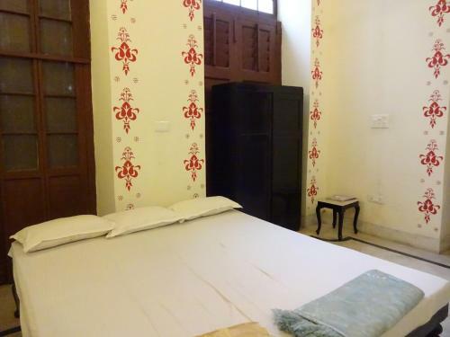 Hostal Massimo Guest House