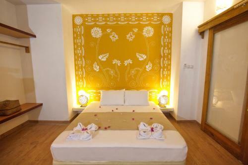 Golden Villa Shanti