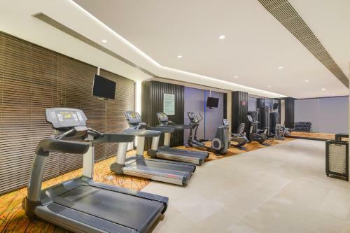 Hotel Courtyard By Marriott Gurugram Downtown