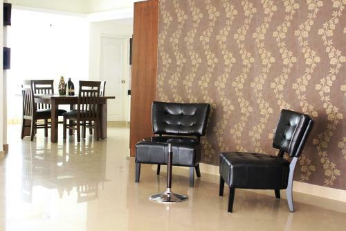 Skyla Serviced Apartments