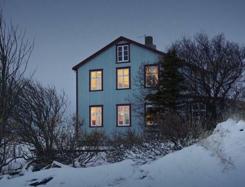 Hostal Saudafell Guesthouse