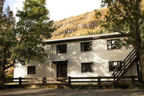 Bed & Breakfast Reynivellir II
