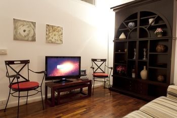 Residencia Hotel La Reunion Incoming