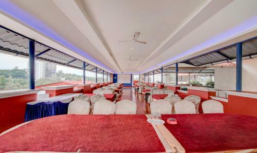 Hotel Nandanam Park