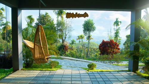 Hotel Woodrose Resort