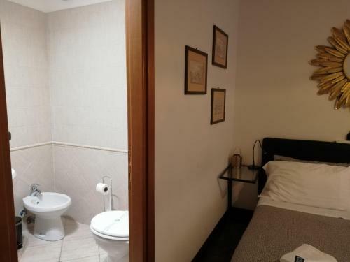 Hostal Leonardo Rome Holidays