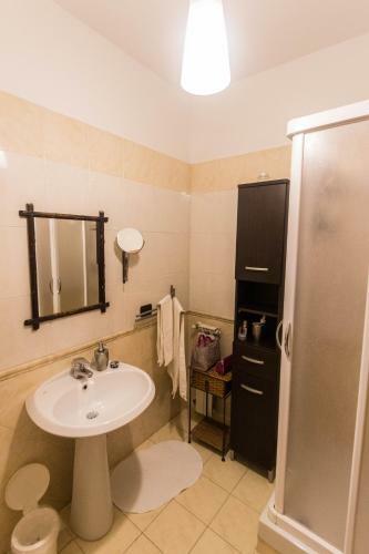 Hostal Leonardo Rome Holidays
