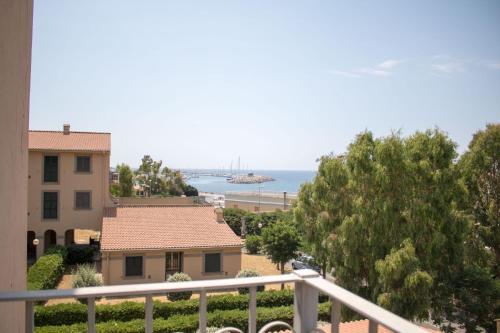 Aparthotel Baia Del Sole