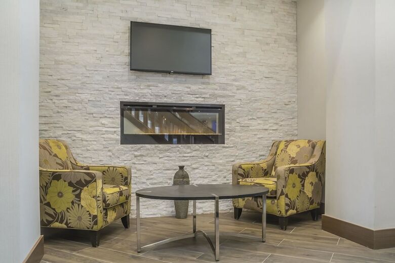 Hotel Comfort Inn