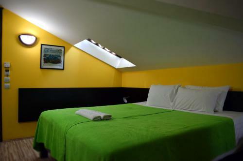Hotel Theatre