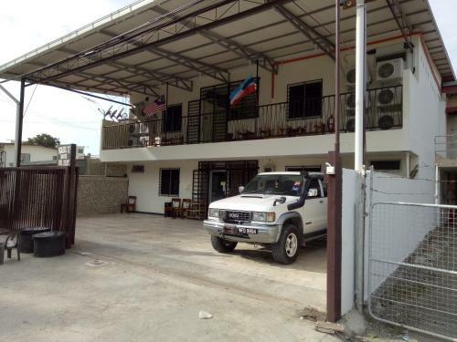 Hostal House11