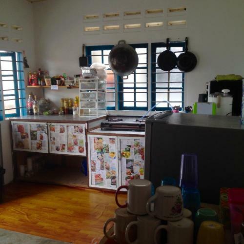 Hostal Two Peace House