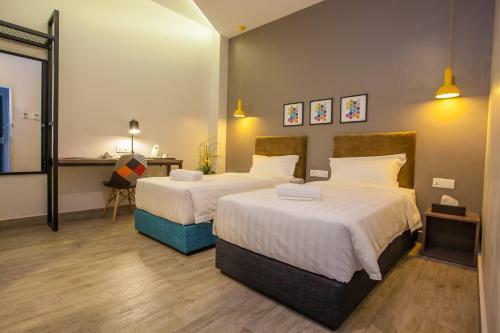 Bzz Hotel Skudai