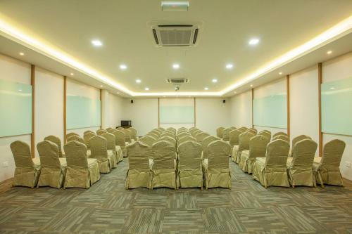 Bzz Hotel Skudai