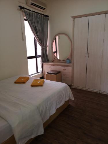 Apartamentos Marimari Marina Service Condo