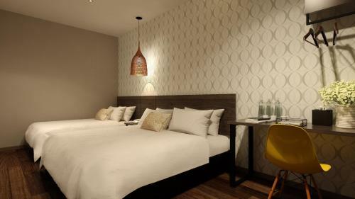 The Square Hotel