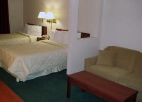 Hotel Comfort Inn & Suites