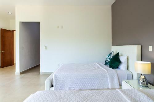 Casa Ave, Luxury & Resort Living