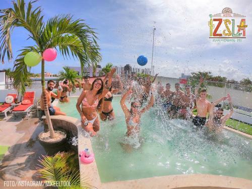 Izsla Hostel Playa Del Carmen