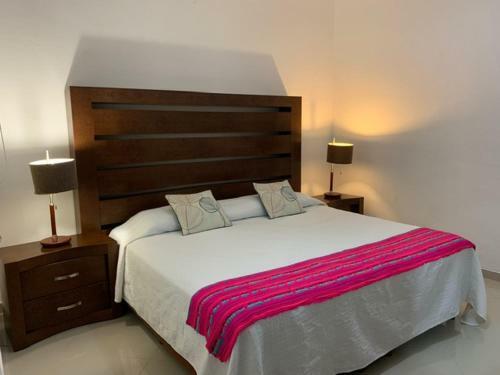 Apartamento Luxury Poolside Condo