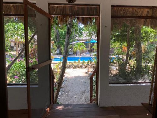 Bed & Breakfast Maya Eco Village