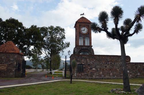 Hotel Hacienda Los Picachos