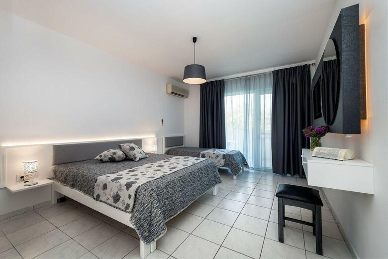 Hotel Ilios