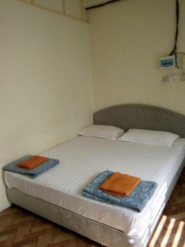 Hostal Cherry Guest House