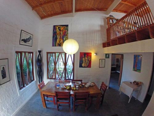 Bed & Breakfast Alternative Space B & B