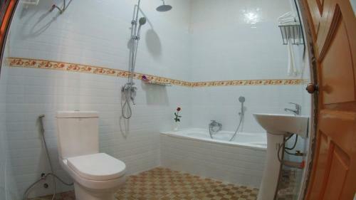 Posada Ruby Land Inn
